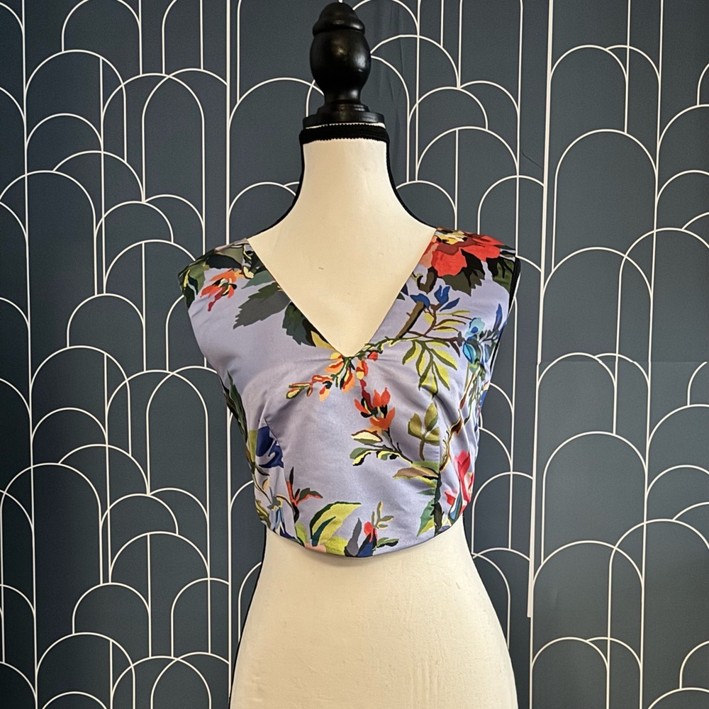 Leitmotiv cropped silk zippered top